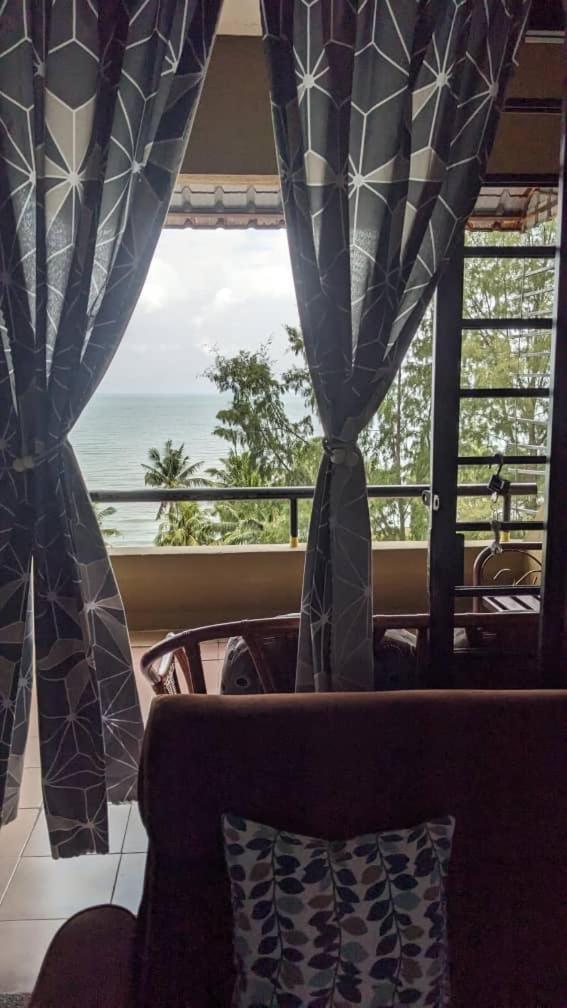 Pd Seaview Bumantara Staycation Port Dickson Exteriör bild